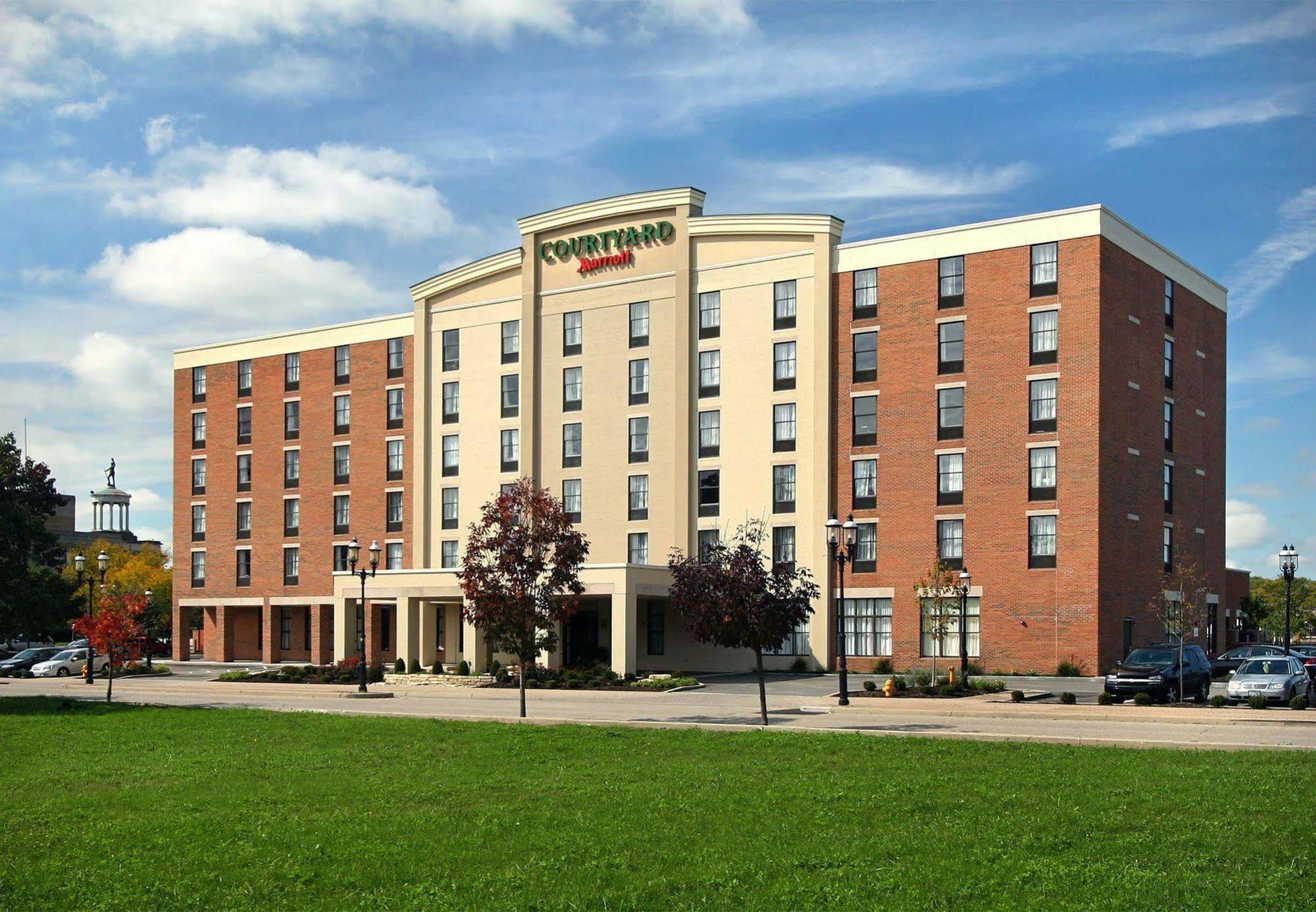 Hotel Courtyard Hamilton Exterior foto